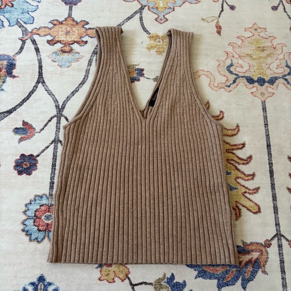 Quince Tops - Quince Warm Taupe Eco-Knit Cropped Sweater Ribbed Knit Tank Large